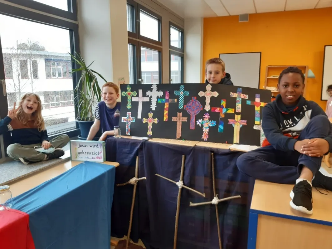 4. Station: Jesus wird verhaftet, verurteilt und