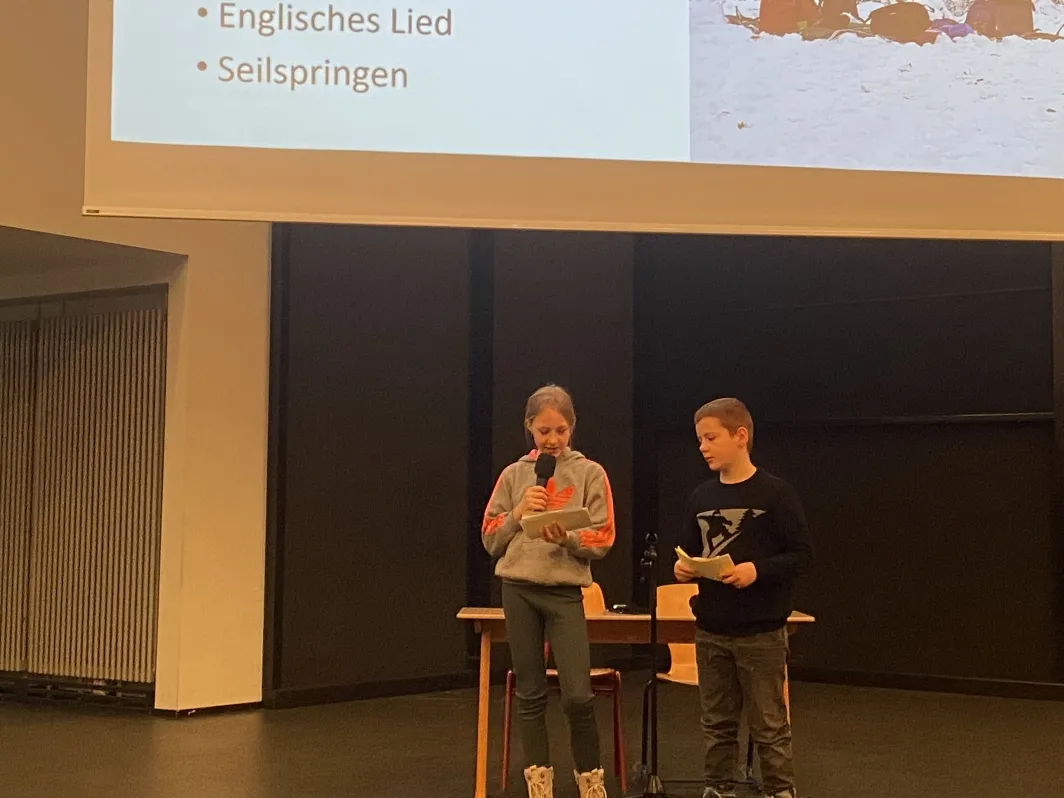 Unsere Moderatoren: Mieke und