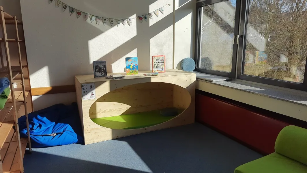 Leider keine Bildbeschreibung für lesehöhle 5.jpg vorhanden.